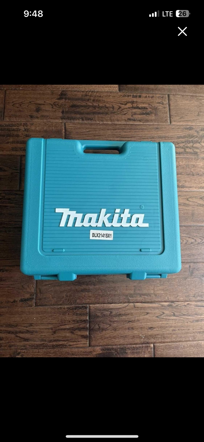 Brand New Makita 18V Cordless Drill & Impact Driver Combo Kit