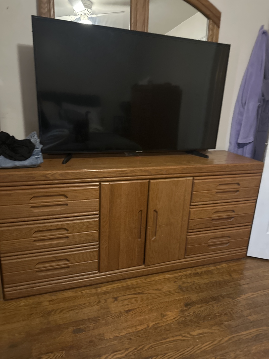Oak Wood Dresser with Drawers