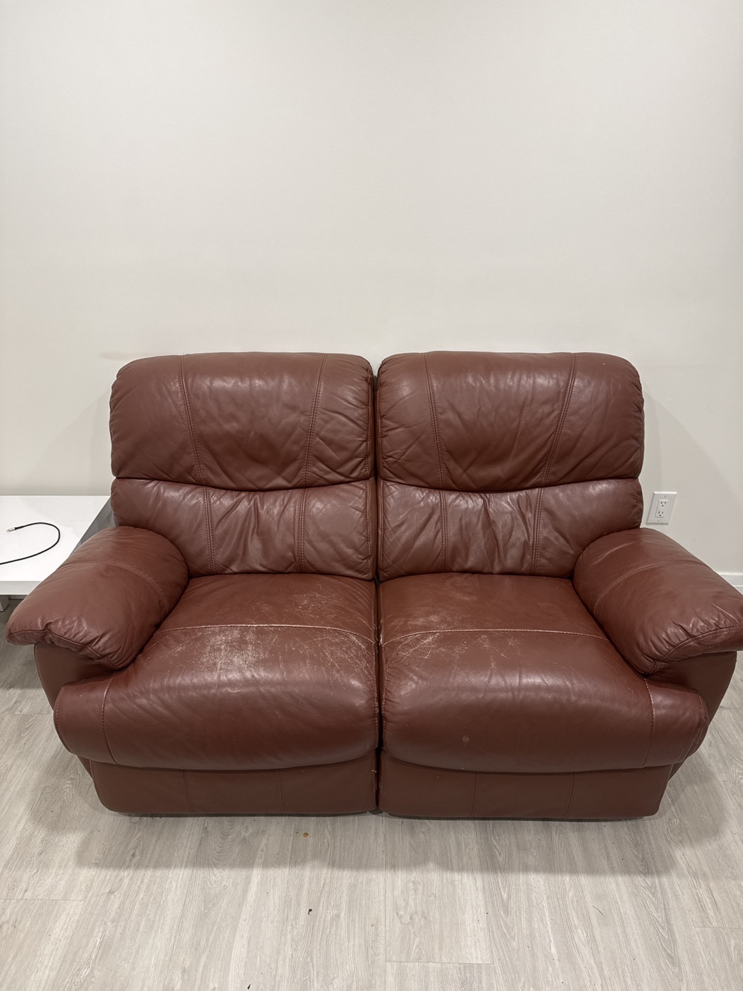 Brown Leather Recliner Loveseat - photo 2