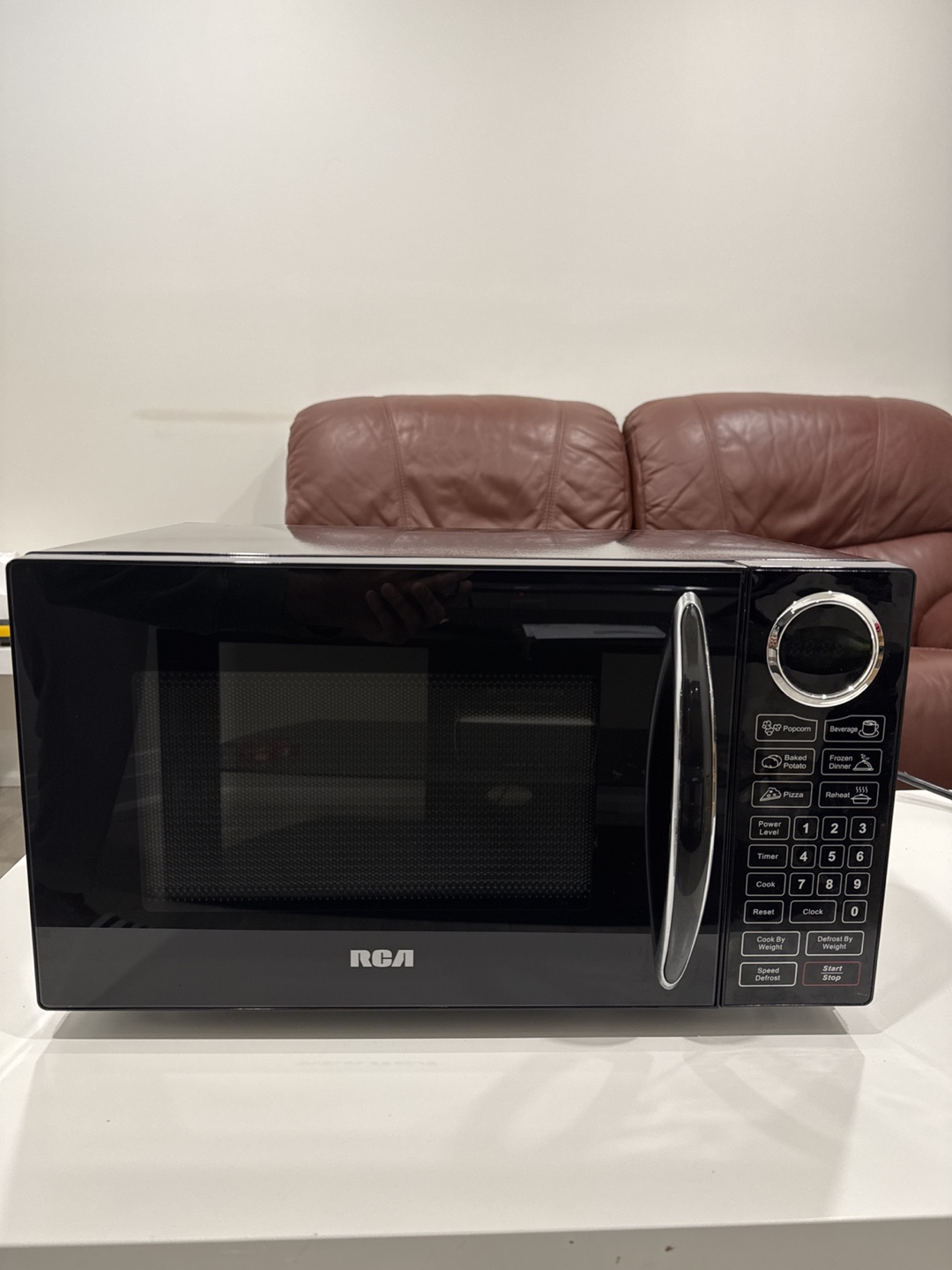 RCA Microwave - Black