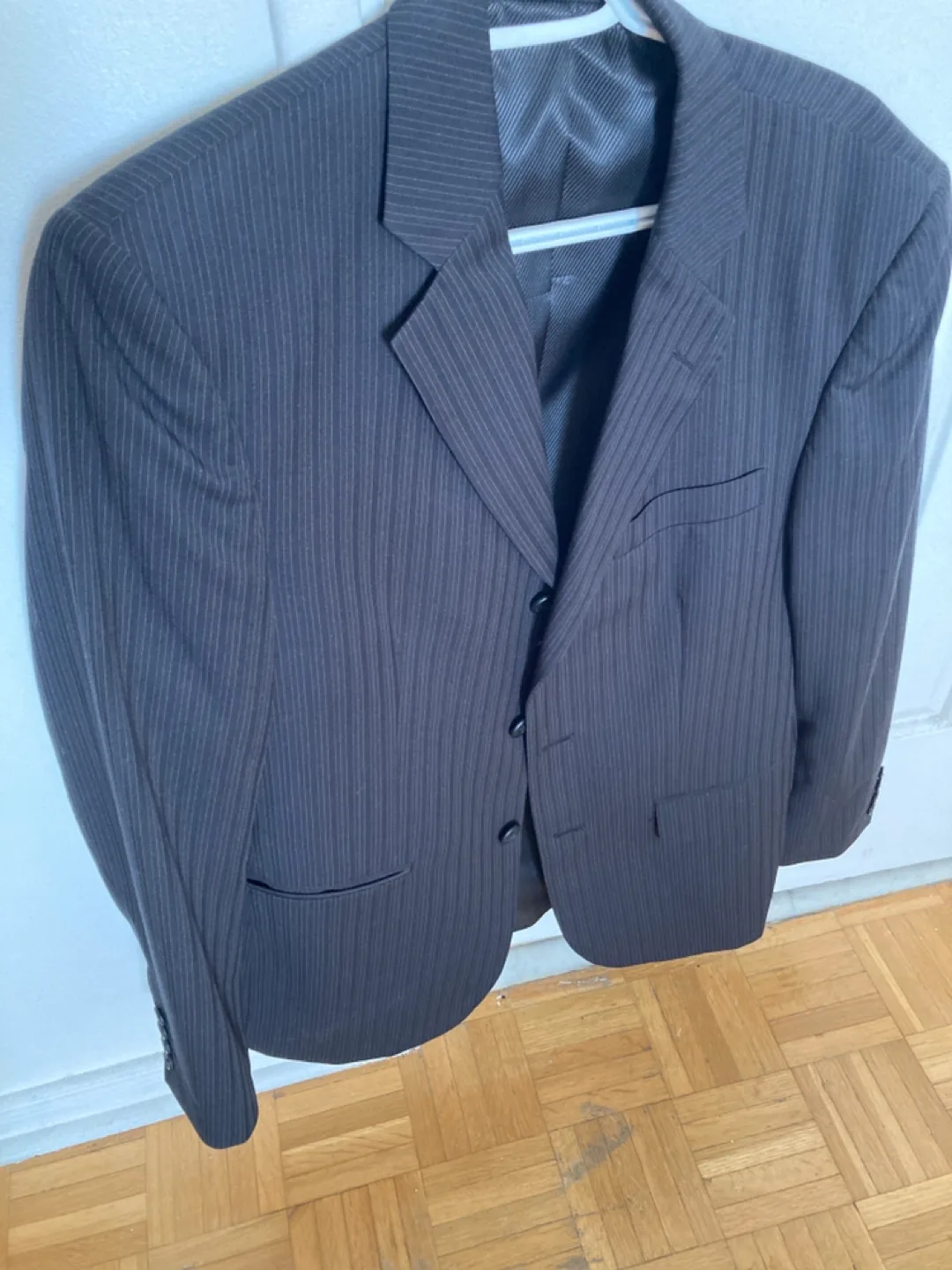 Men's Protocol Brand Dark Grey Pinstripe Blazer, Size S image indicator(3)