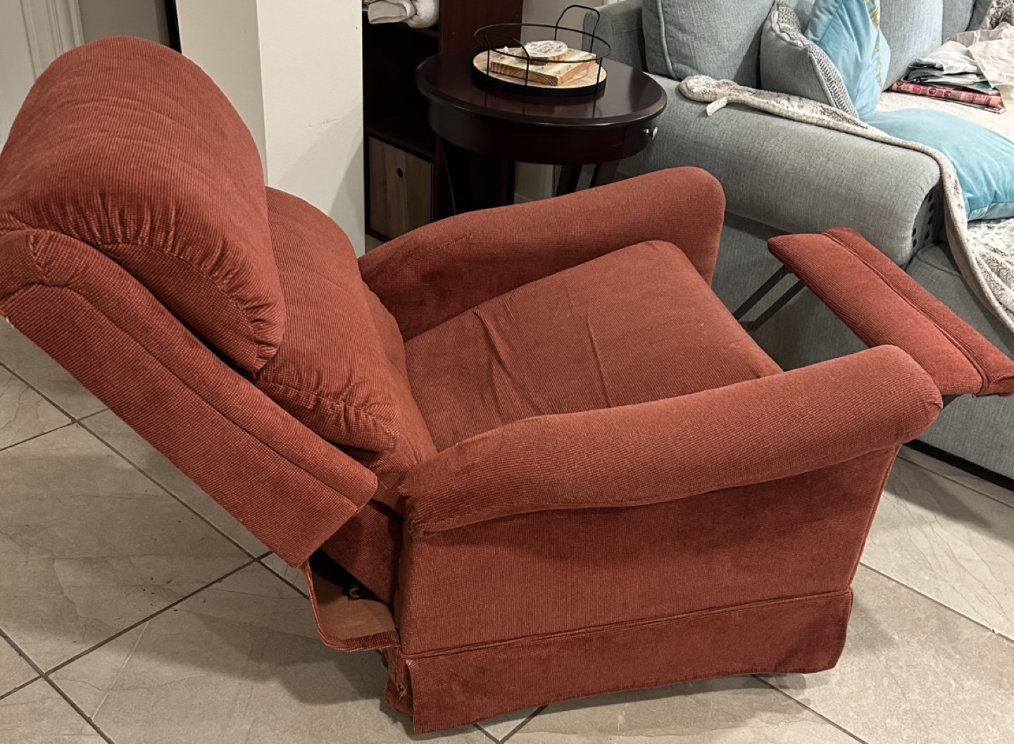 Recliner Chair - Pink Corduroy - photo 2