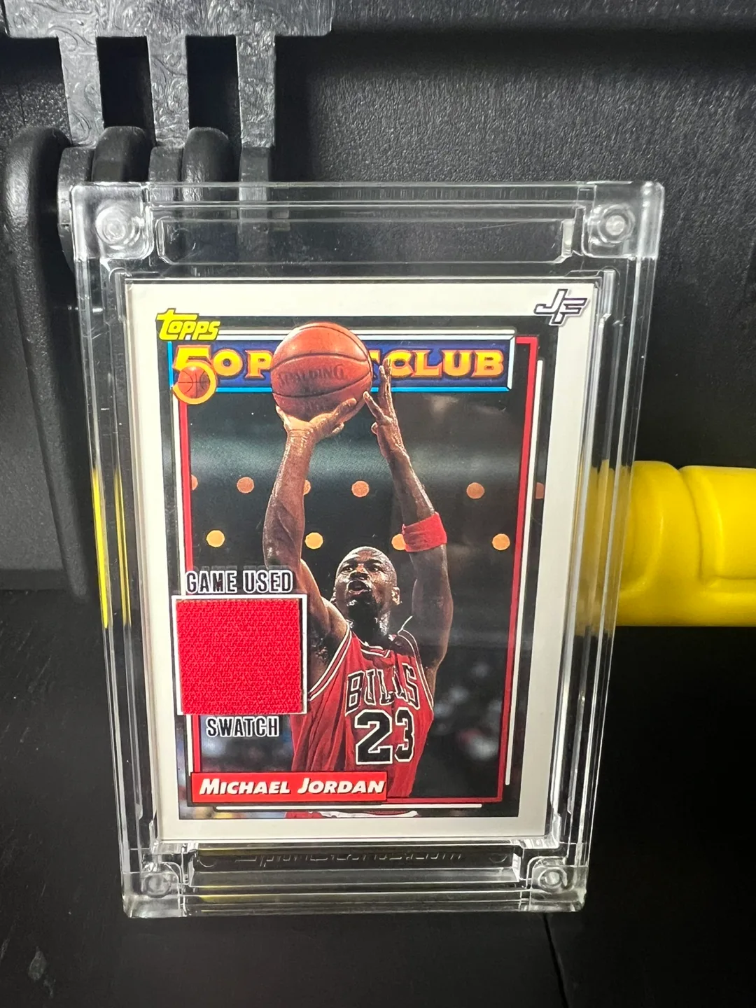 Michael Jordan Graded Cards –  Must-See Deals! image indicator(4)