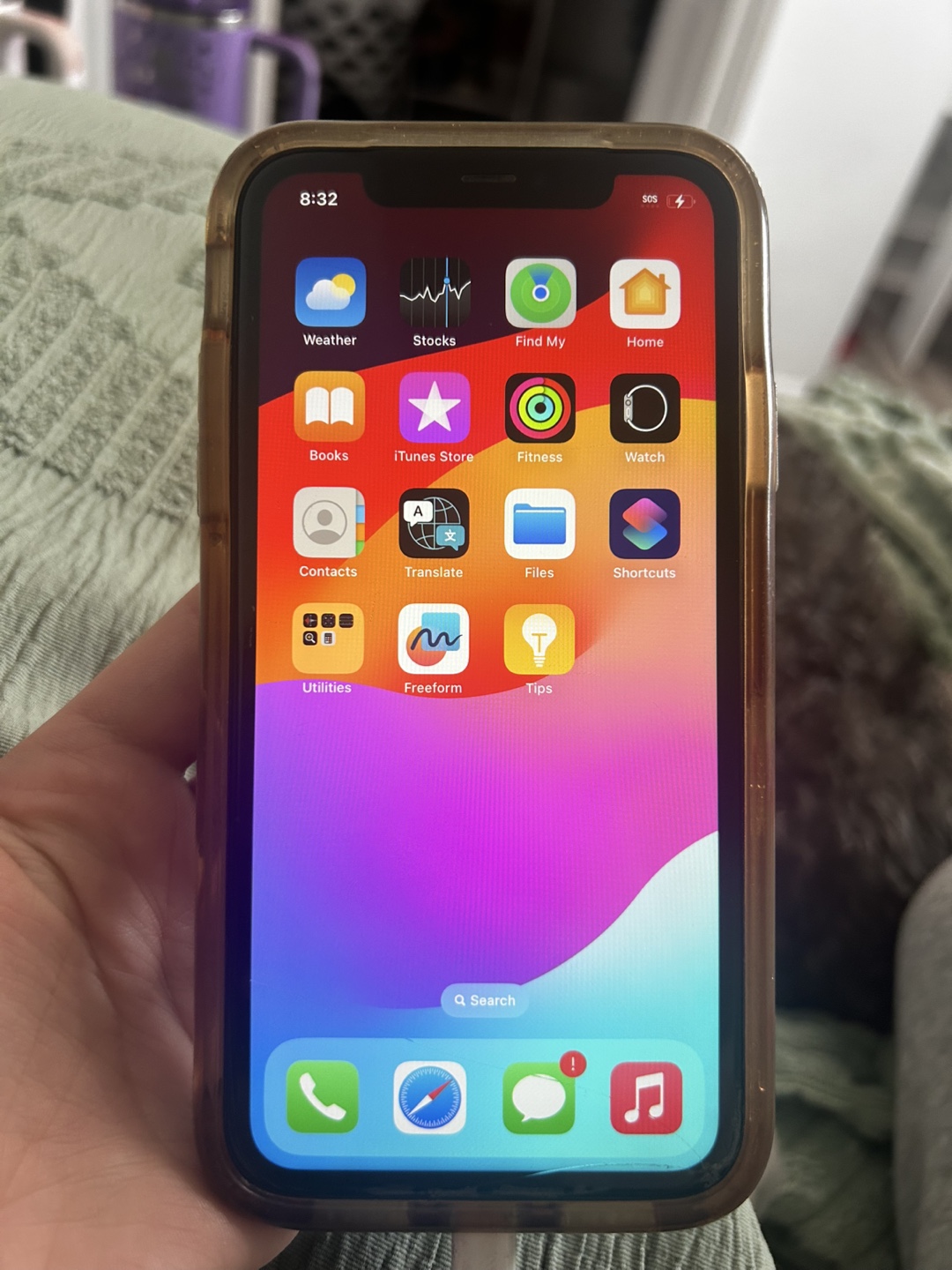 iPhone 11 - photo 2