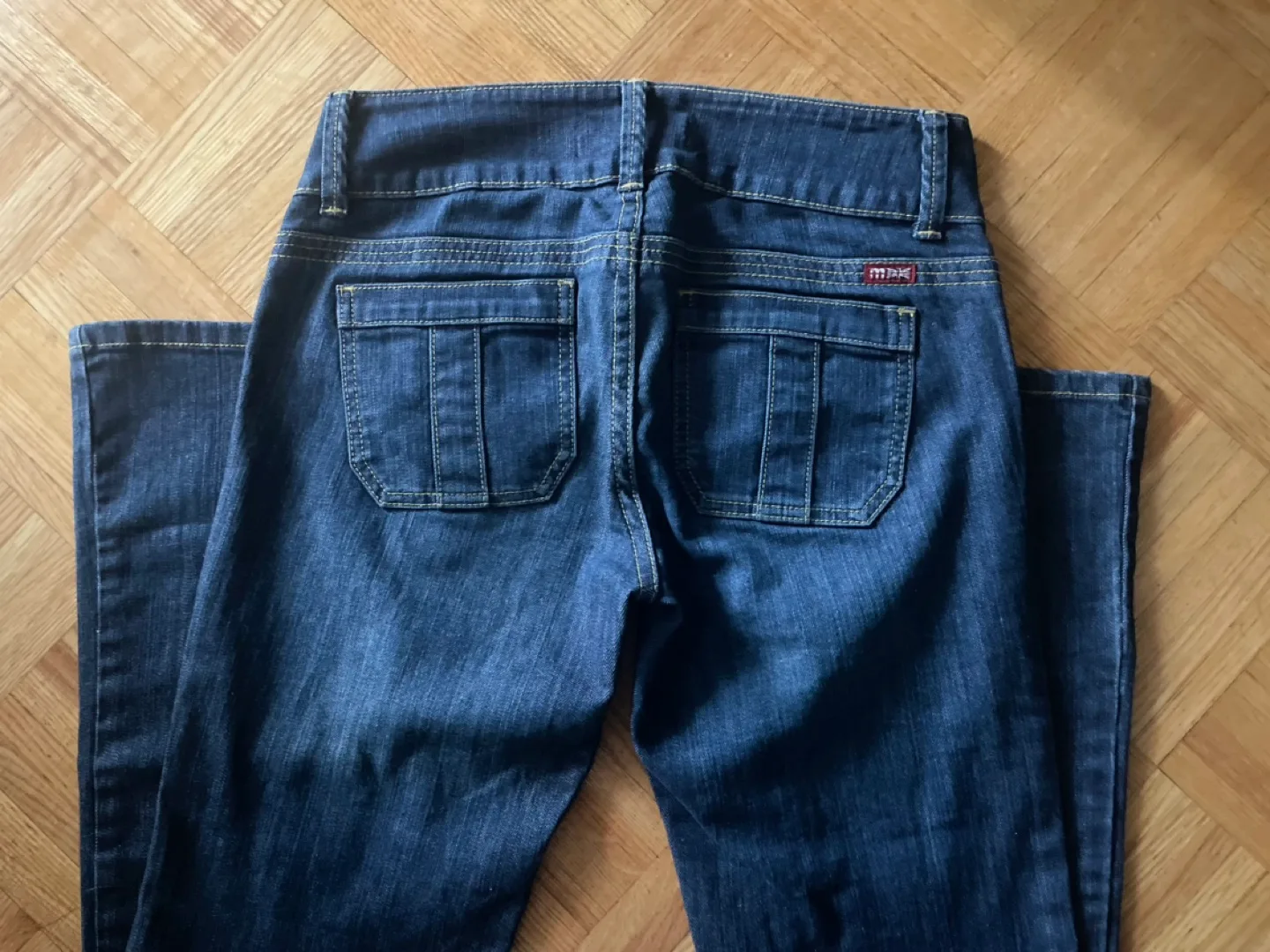 HKP Collections Bootcut Jeans Size 28 image indicator(3)