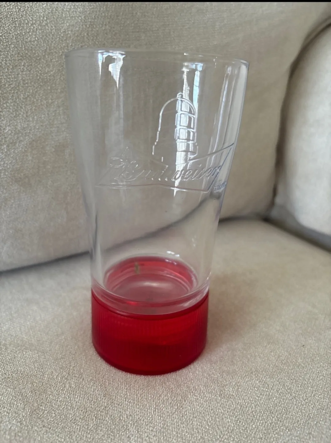 Budweiser Red Light Up Glass image indicator(2)