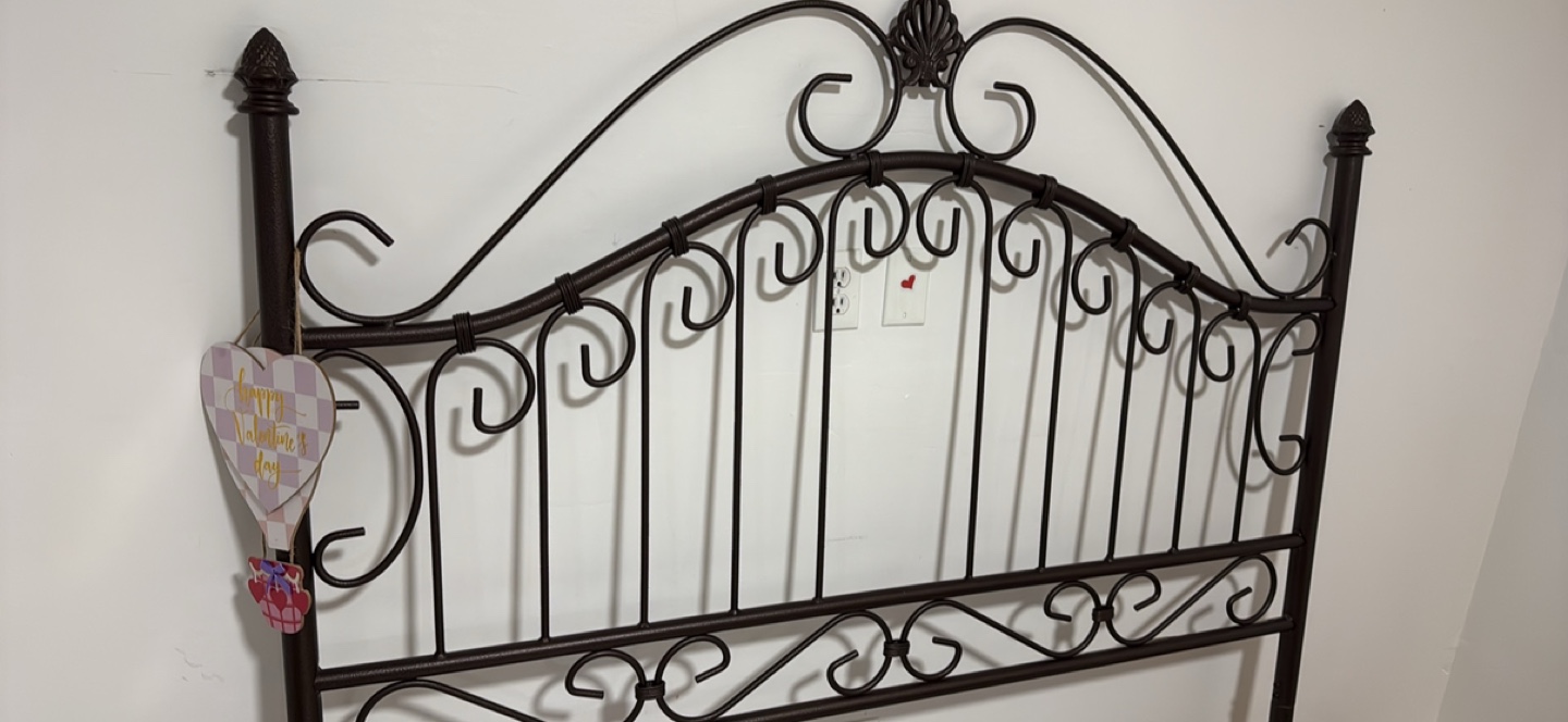 Metal Queen Headboard and Frame - photo 3