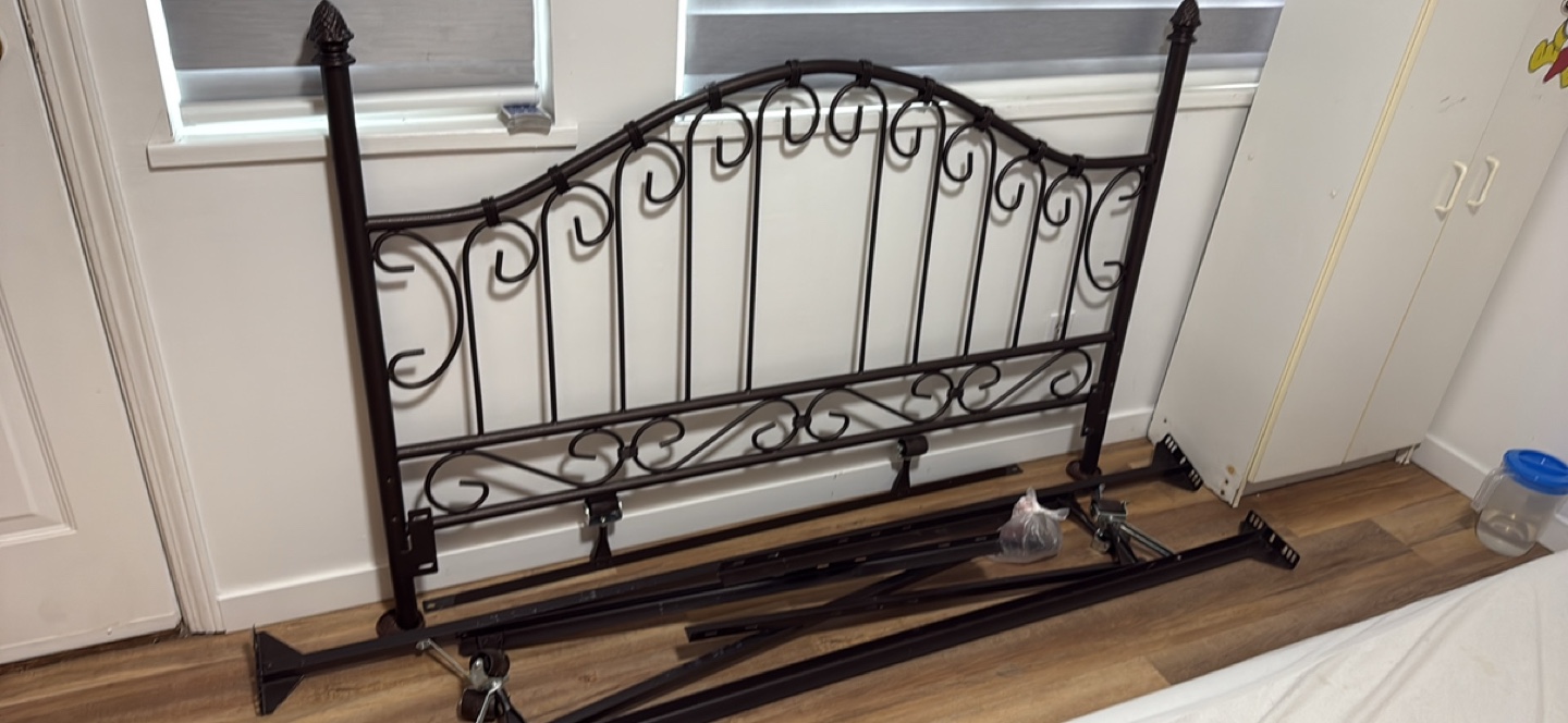 Metal Queen Headboard and Frame - photo 2