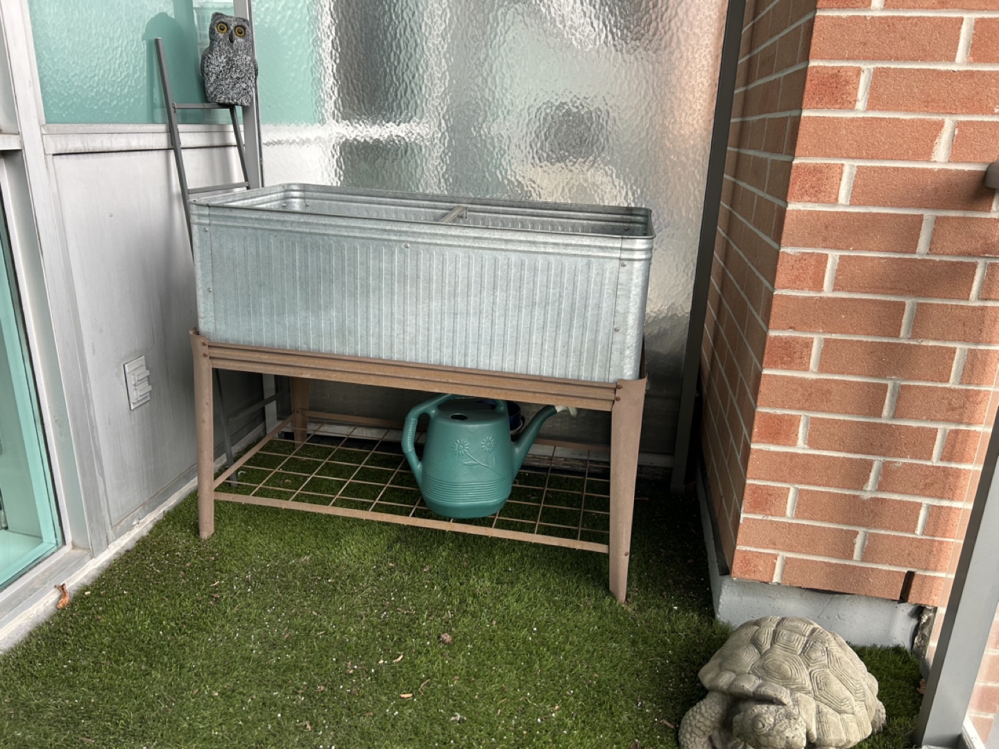 Large raised garden bed - photo 3