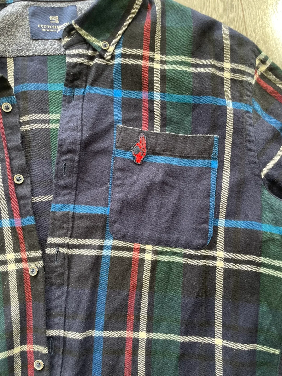 Great gift! Tag On: New Scotch and Soda Plaid Long-Sleeve Shirt image indicator(4)