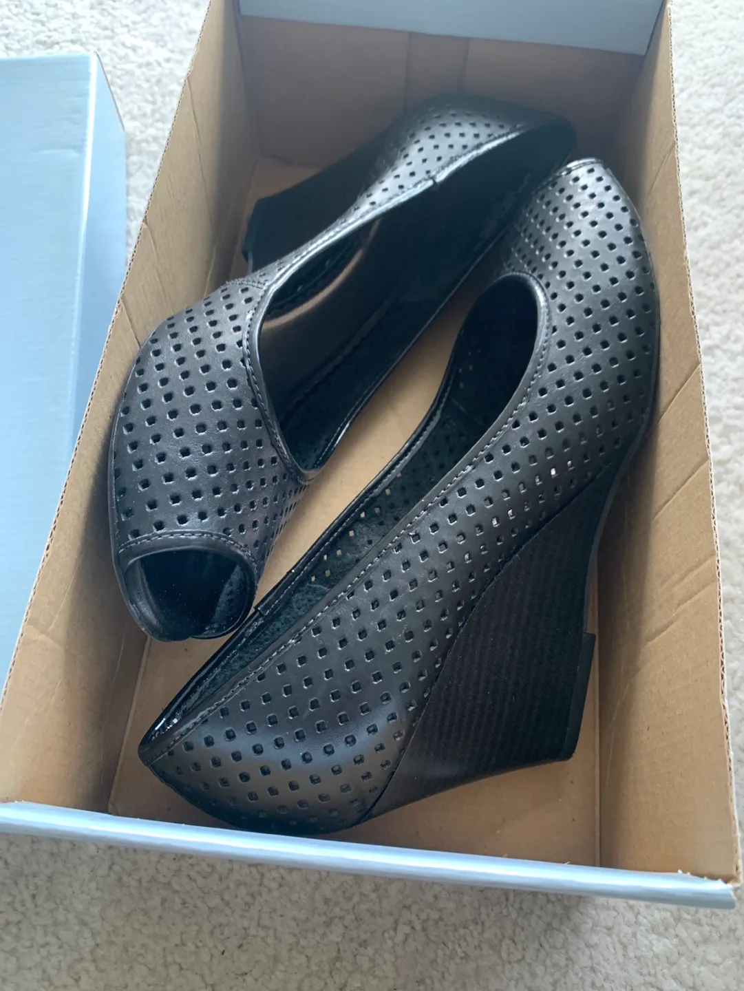 Rockport Black Perforated Peep-Toe Wedge Heels brand new image indicator(2)