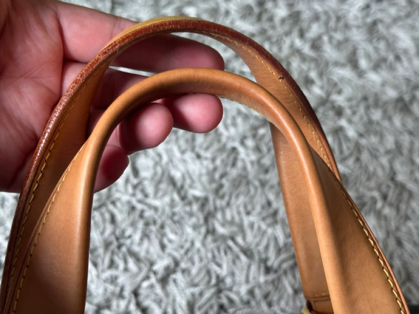 Authentic Louis Vuitton Retiro PM image indicator(2)