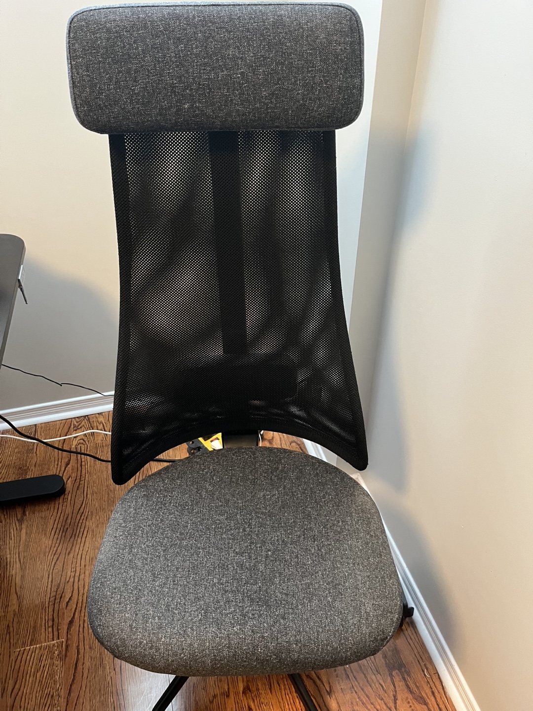 Office Chair - Mesh Back and Headrest