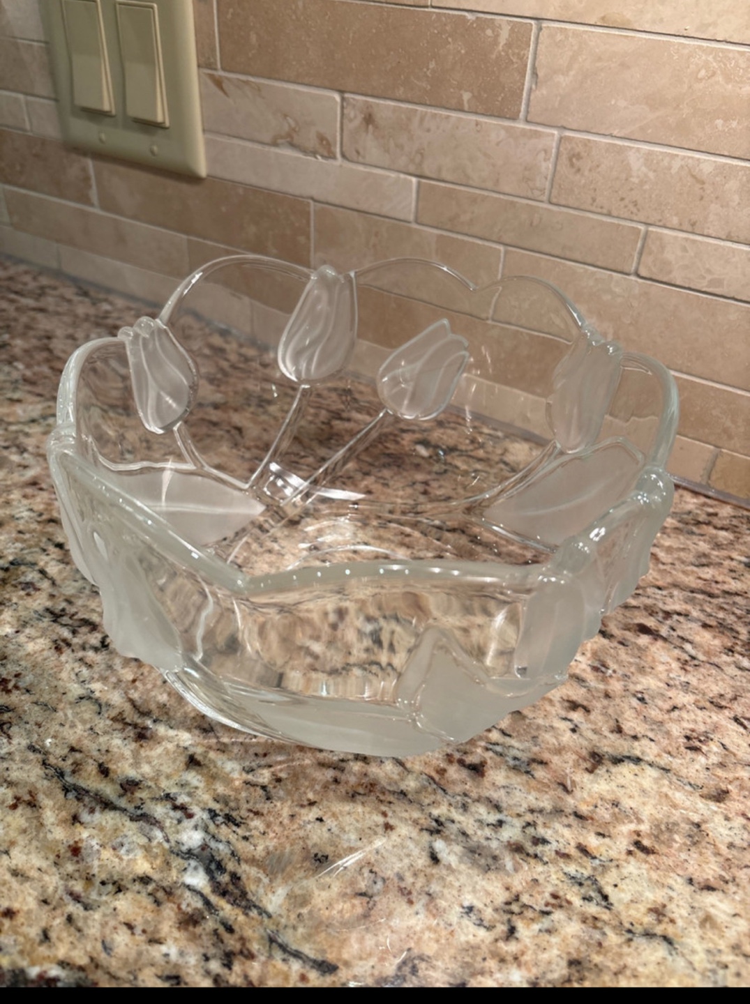 Frosted Glass Tulip Bowl - photo 2