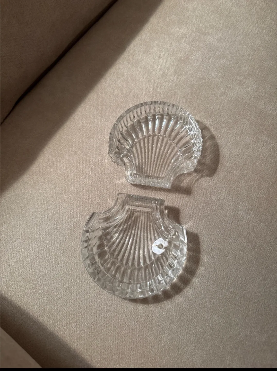 Crystal Seashell Trinket Box image indicator(3)