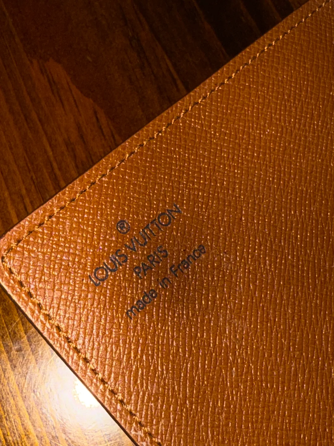 Louis Vuitton photo/passport holder image indicator(3)