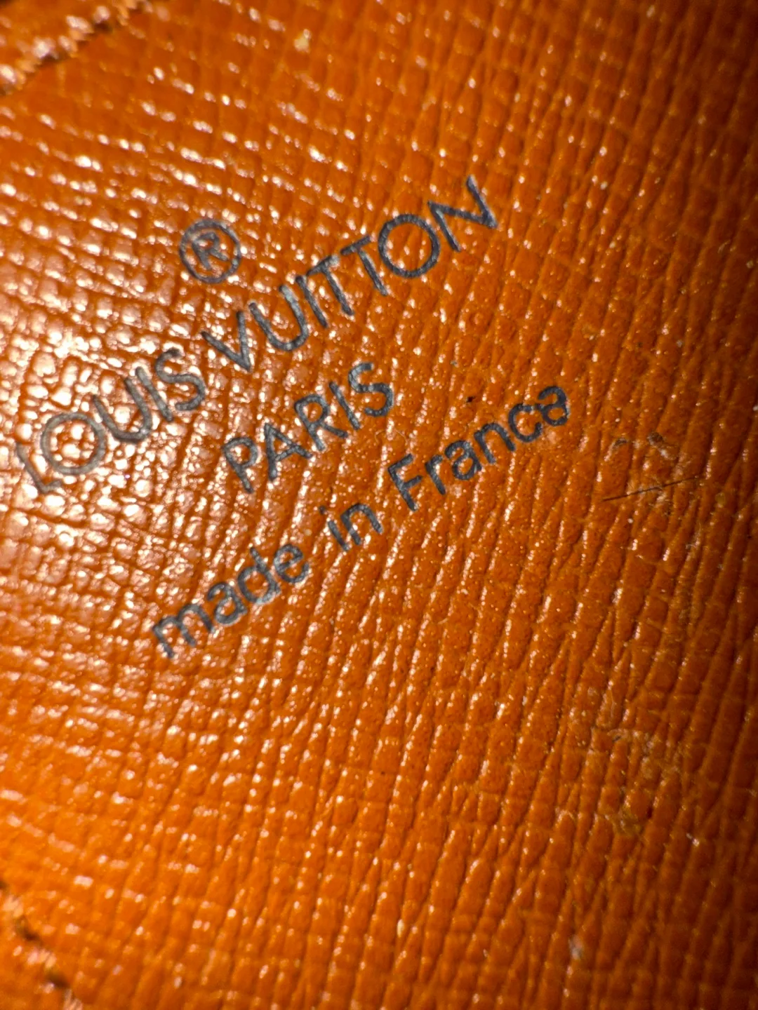 Louis Vuitton photo/passport holder image indicator(6)