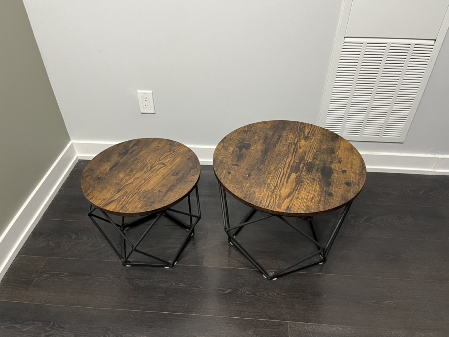 Pair of Modern Geometric Side Tables - photo 4