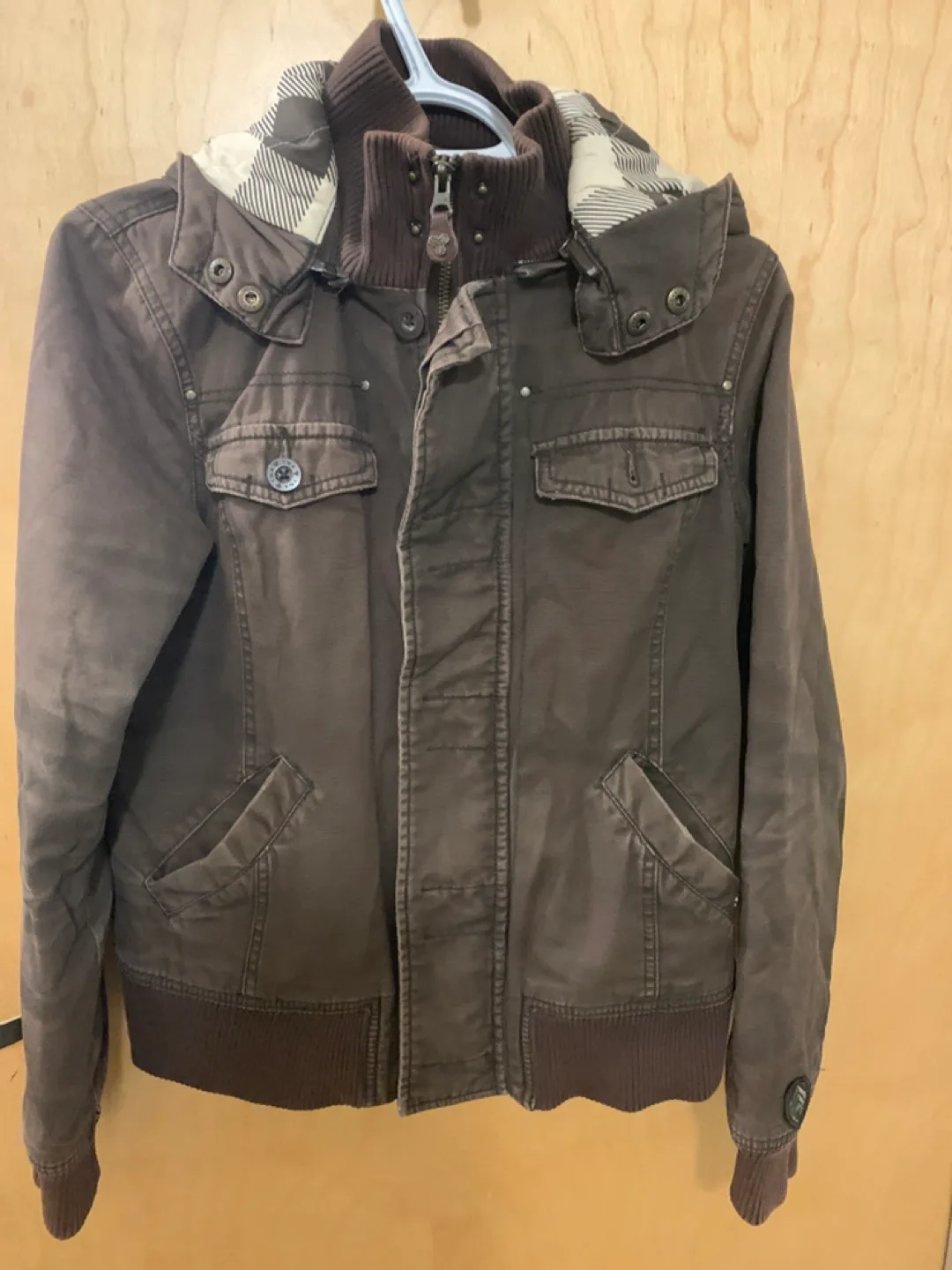 Arctiva Women's Brown Hooded Jacket - Size Medium image indicator(4)