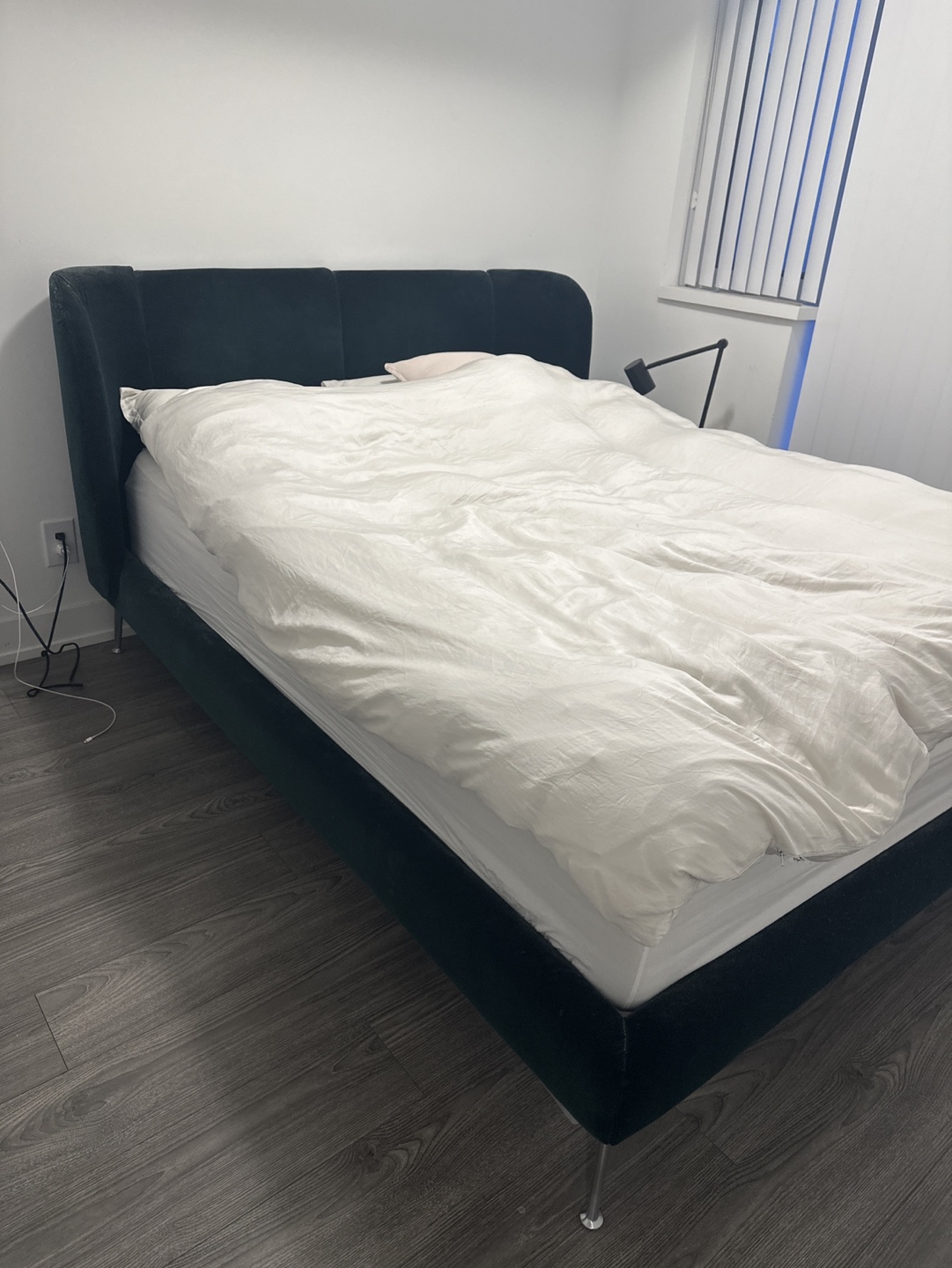 Ikea tufjord bed frame green velvet queen size | Karrot