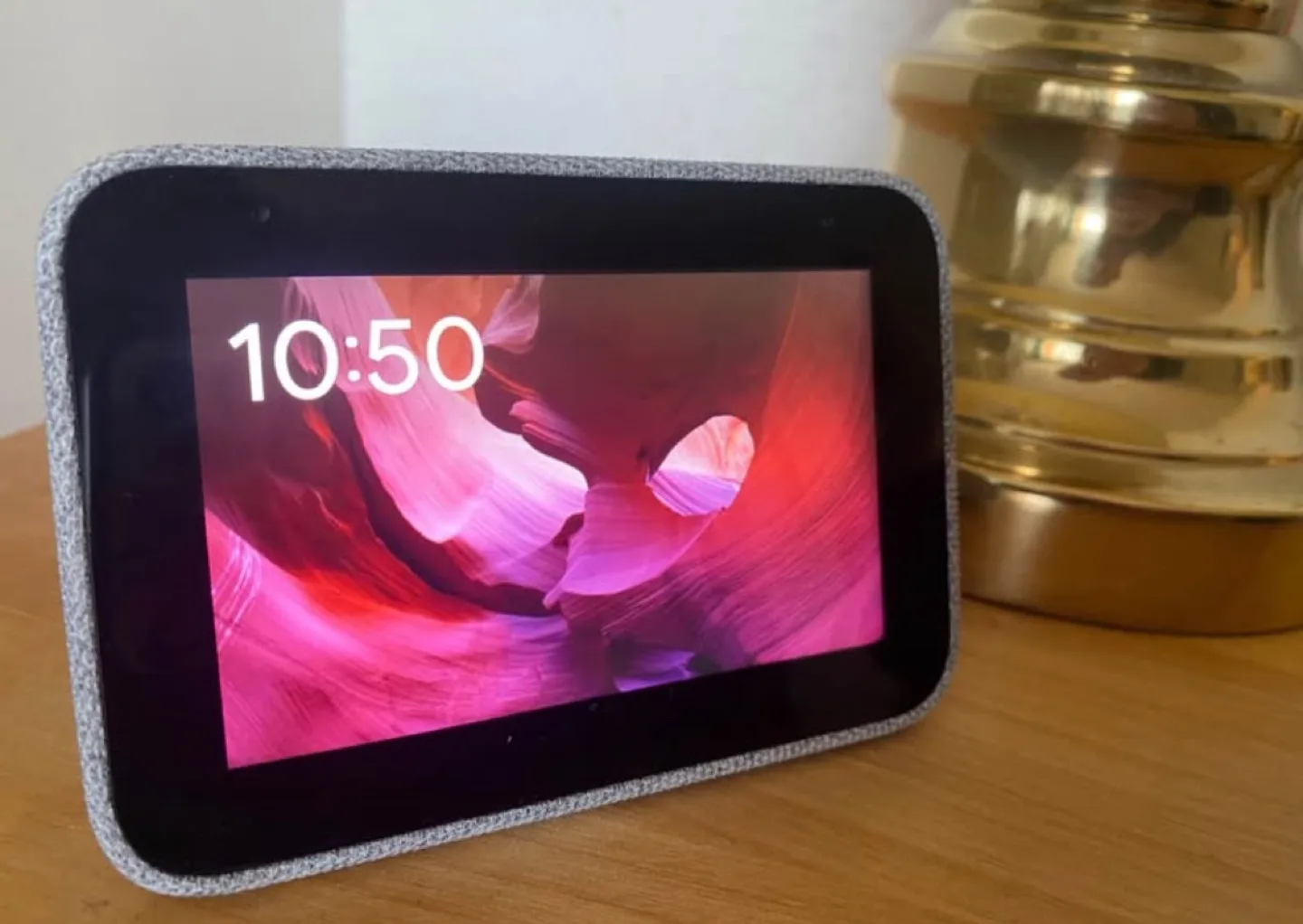 Lenovo Smart Clock thumbnail