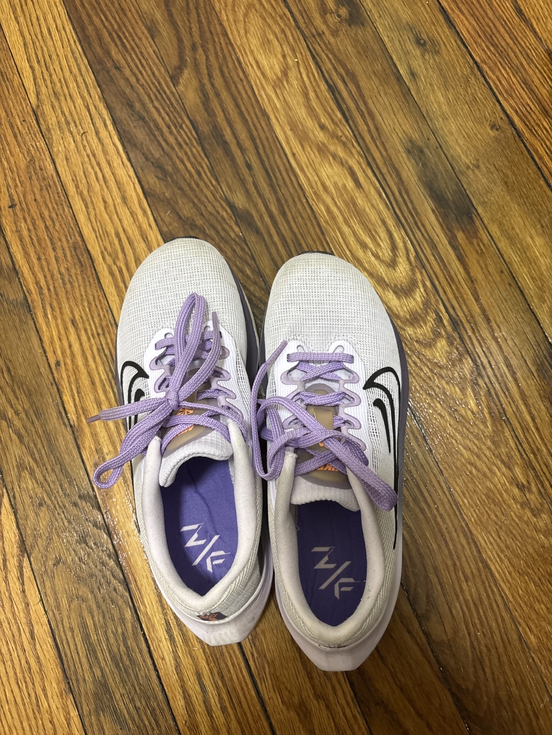Nike ZoomX Invincible Run Flyknit Women's Running Shoes Size 6 - photo 2