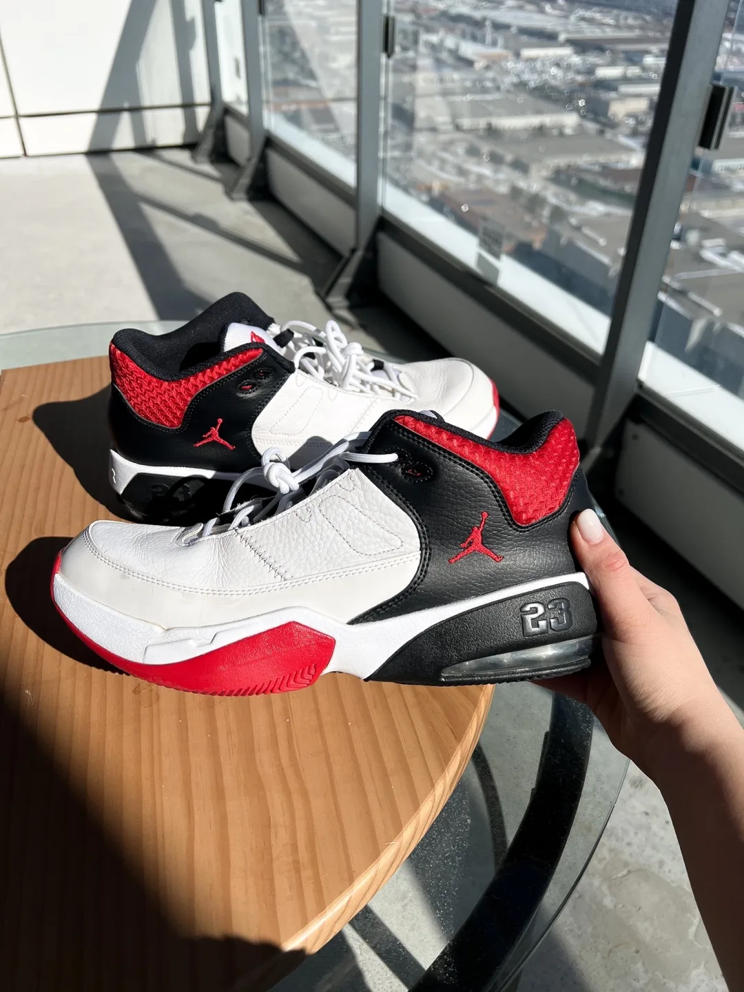 Nike Jordan Max Aura 3 White University Red Basketball Shoes image indicator(10)