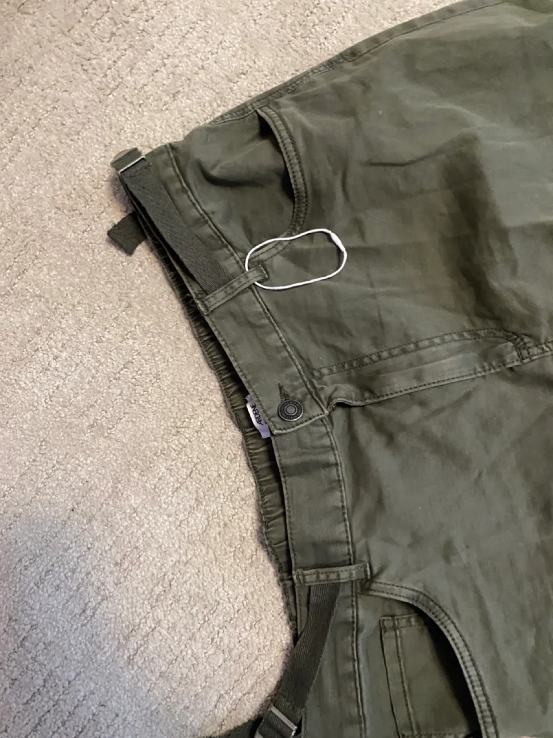 Arden Women's XL Olive Cargo Pants image indicator(3)