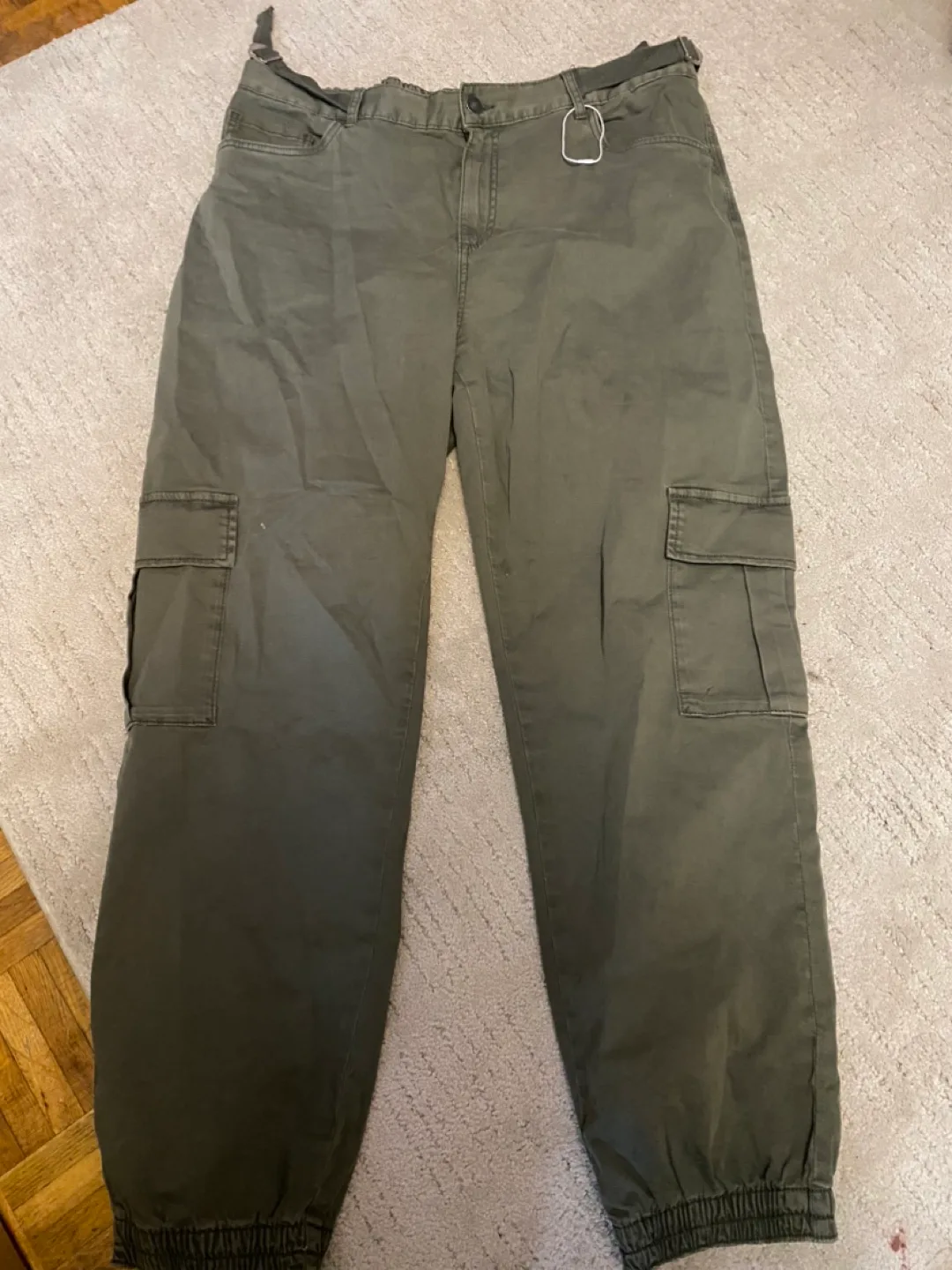 Arden Women's XL Olive Cargo Pants image indicator(2)