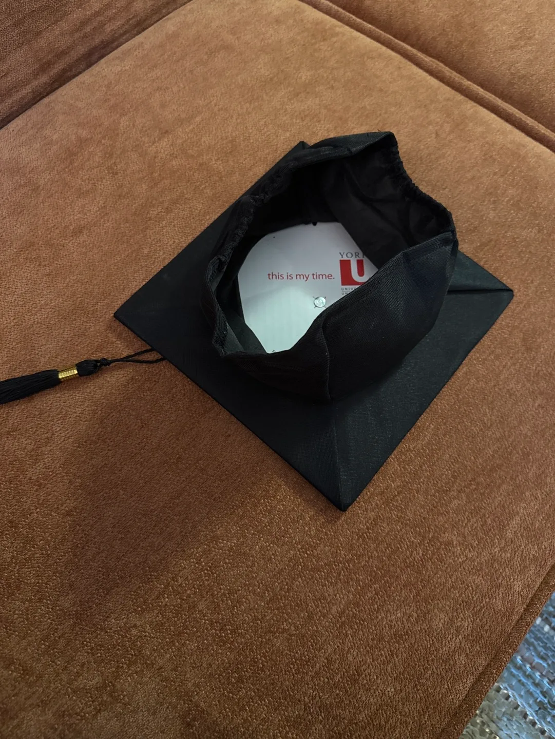 Graduation Cap image indicator(2)