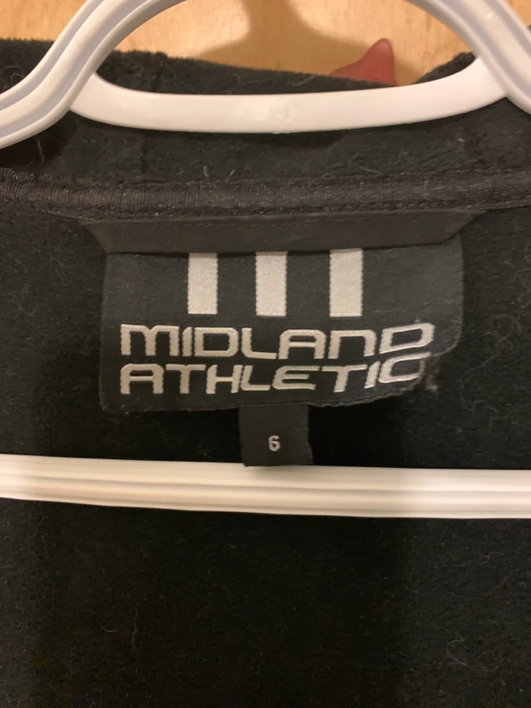 Midland Athletic Women's Black Softshell Jacket Size 6 image indicator(3)