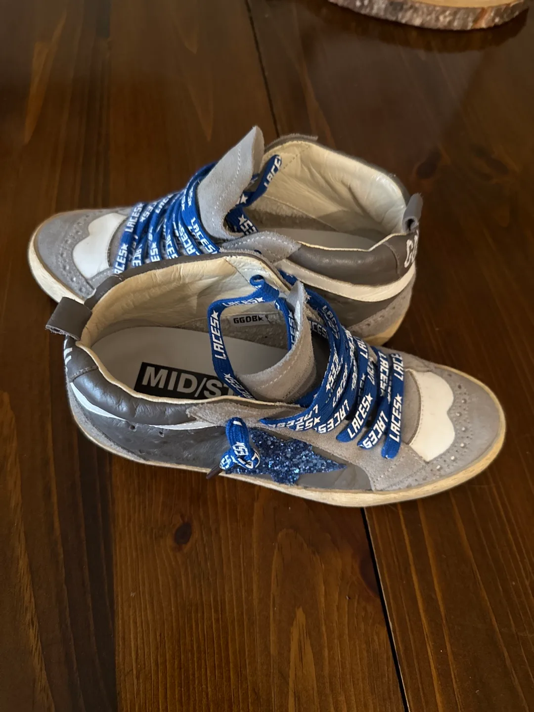 Golden Goose Mid-Top Sneakers - Grey Suede with Blue Laces image indicator(2)