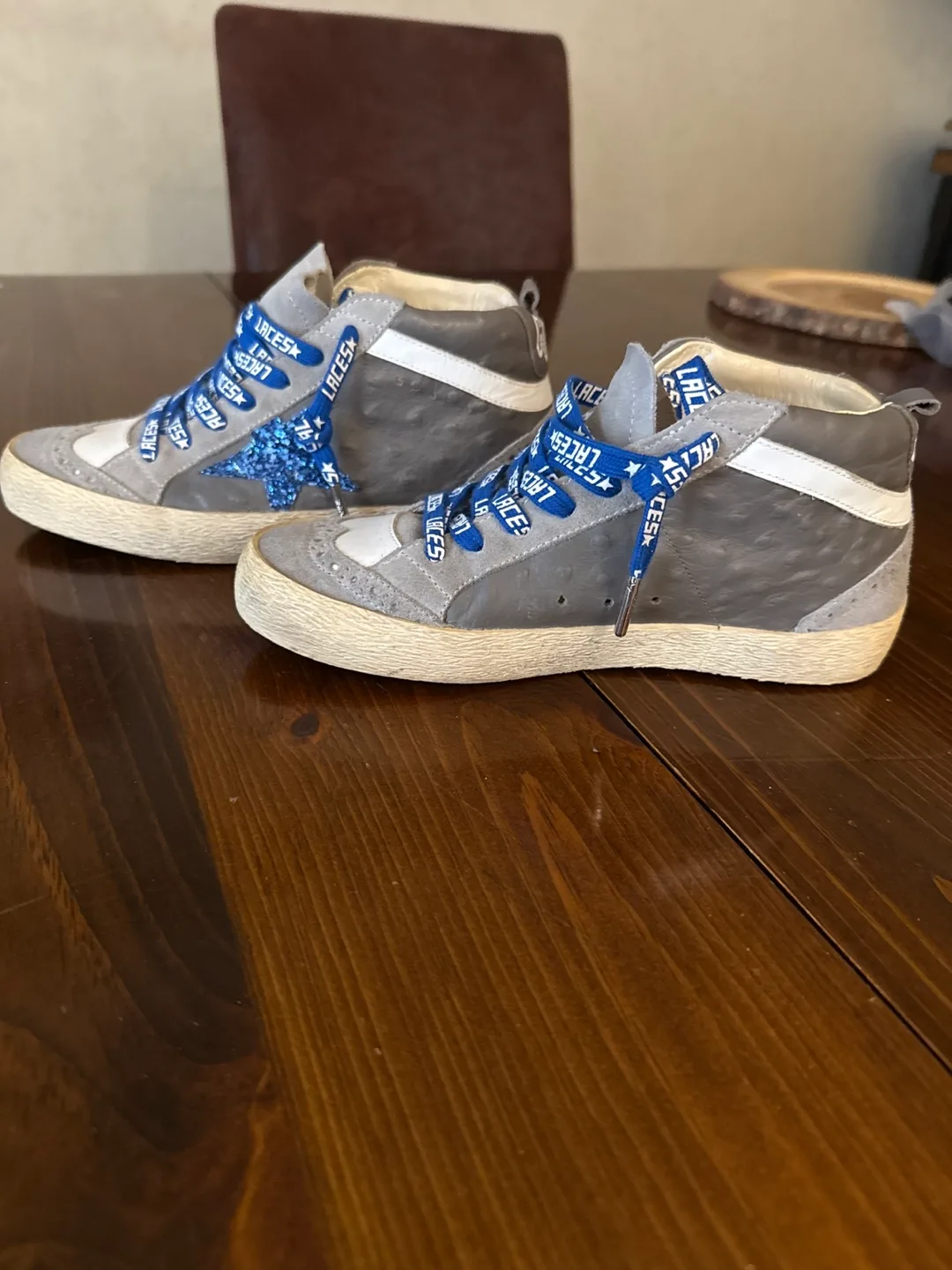 Golden Goose Mid-Top Sneakers - Grey Suede with Blue Laces image indicator(4)