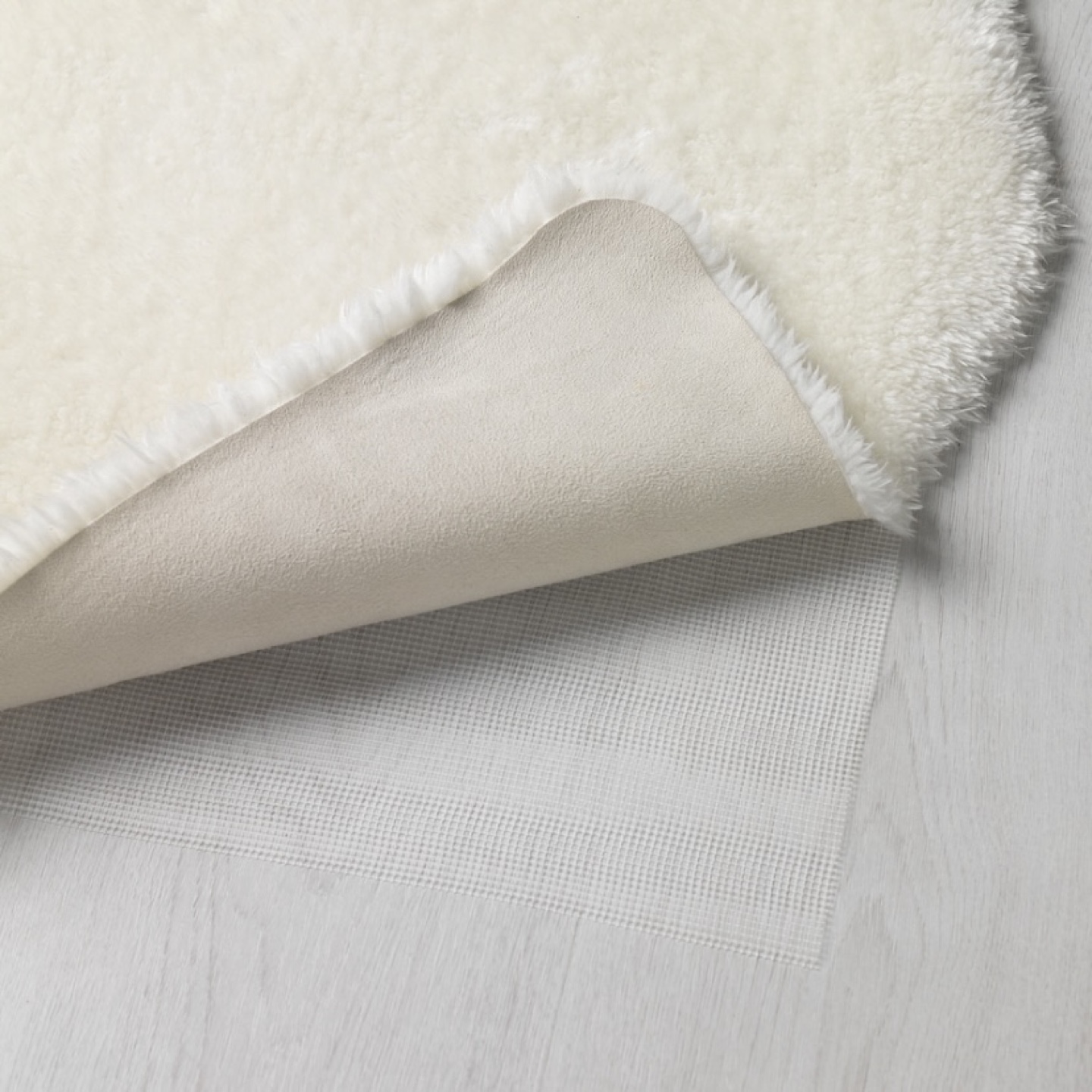 White Area Rug - photo 2