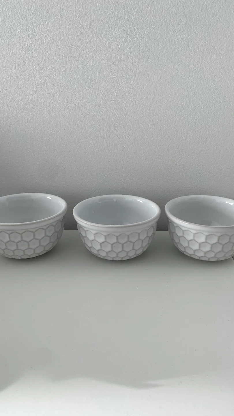 Set of Three White Ceramic Honeycomb Bowls image indicator(3)