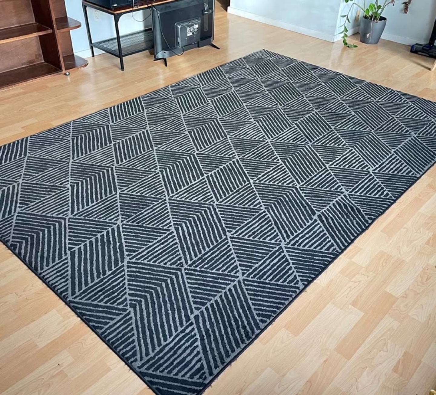 Large Grey and Black Geometric Area Rug