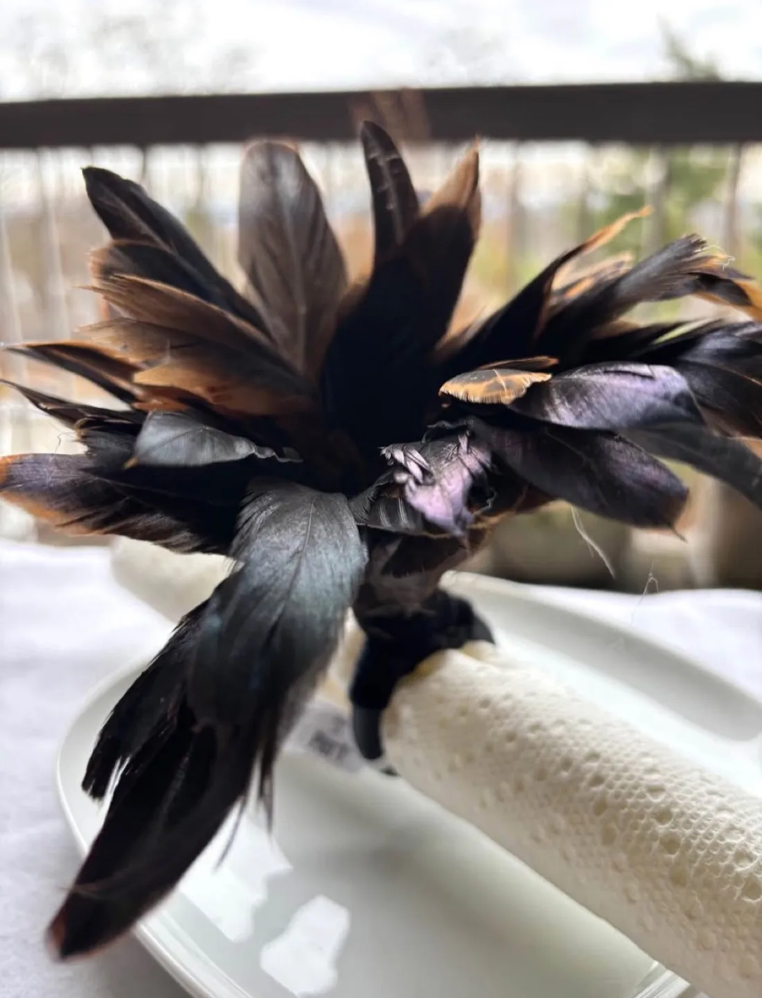 Decorative Feather Napkin Rings, Set of 4, New with Tag image indicator(5)