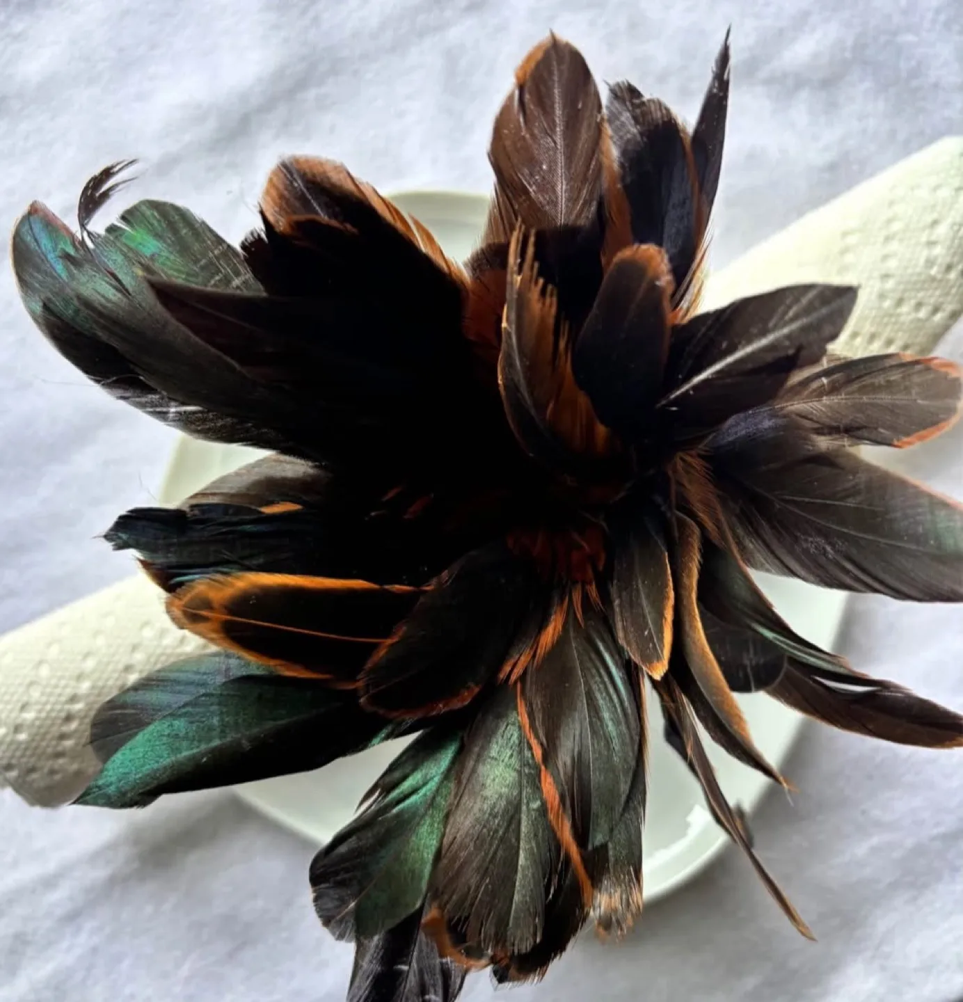 Decorative Feather Napkin Rings, Set of 4, New with Tag image indicator(2)