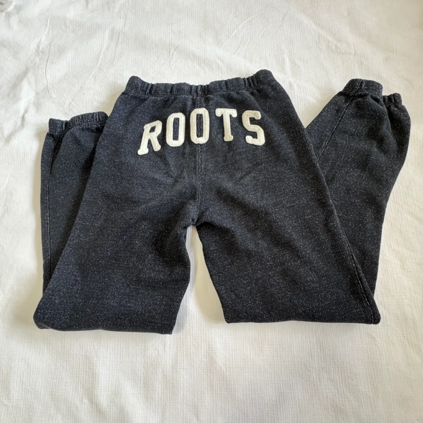 Roots Kids Size 12 Black Joggers image indicator(3)