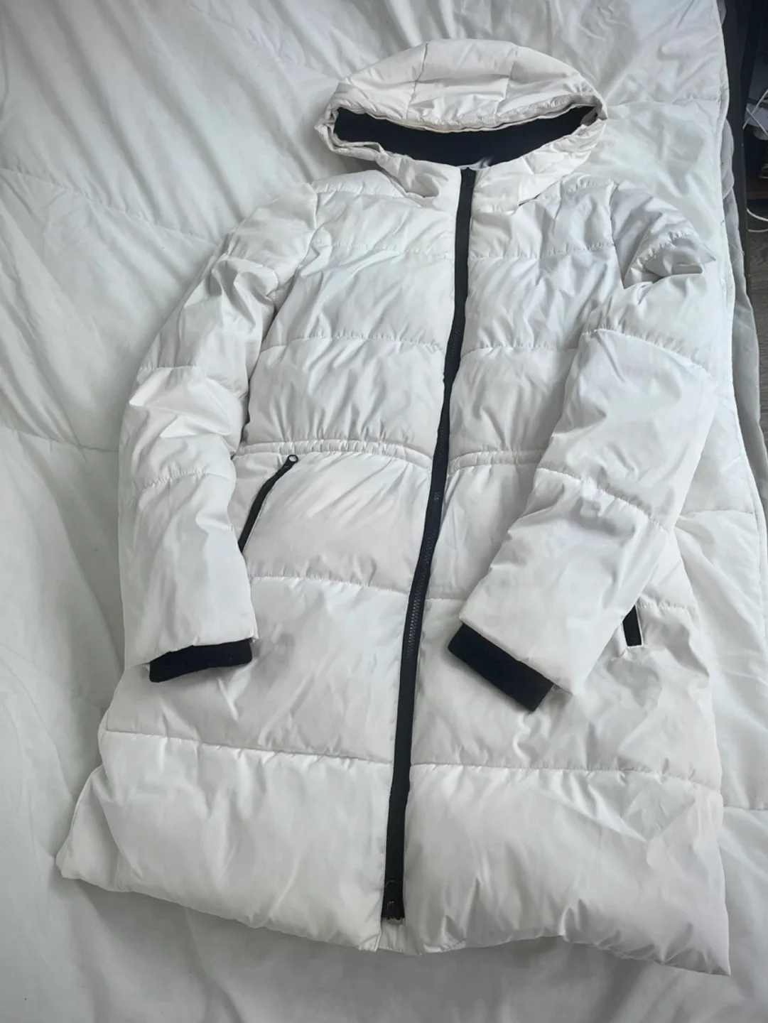Puffer jacket thumbnail