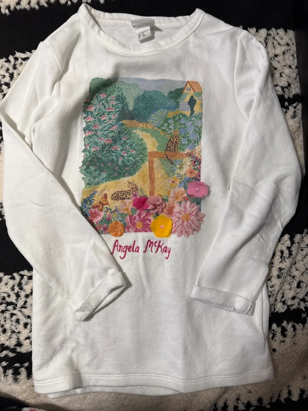 Angela McKay Girls Long Sleeve Shirt Size 6-8 image indicator(2)