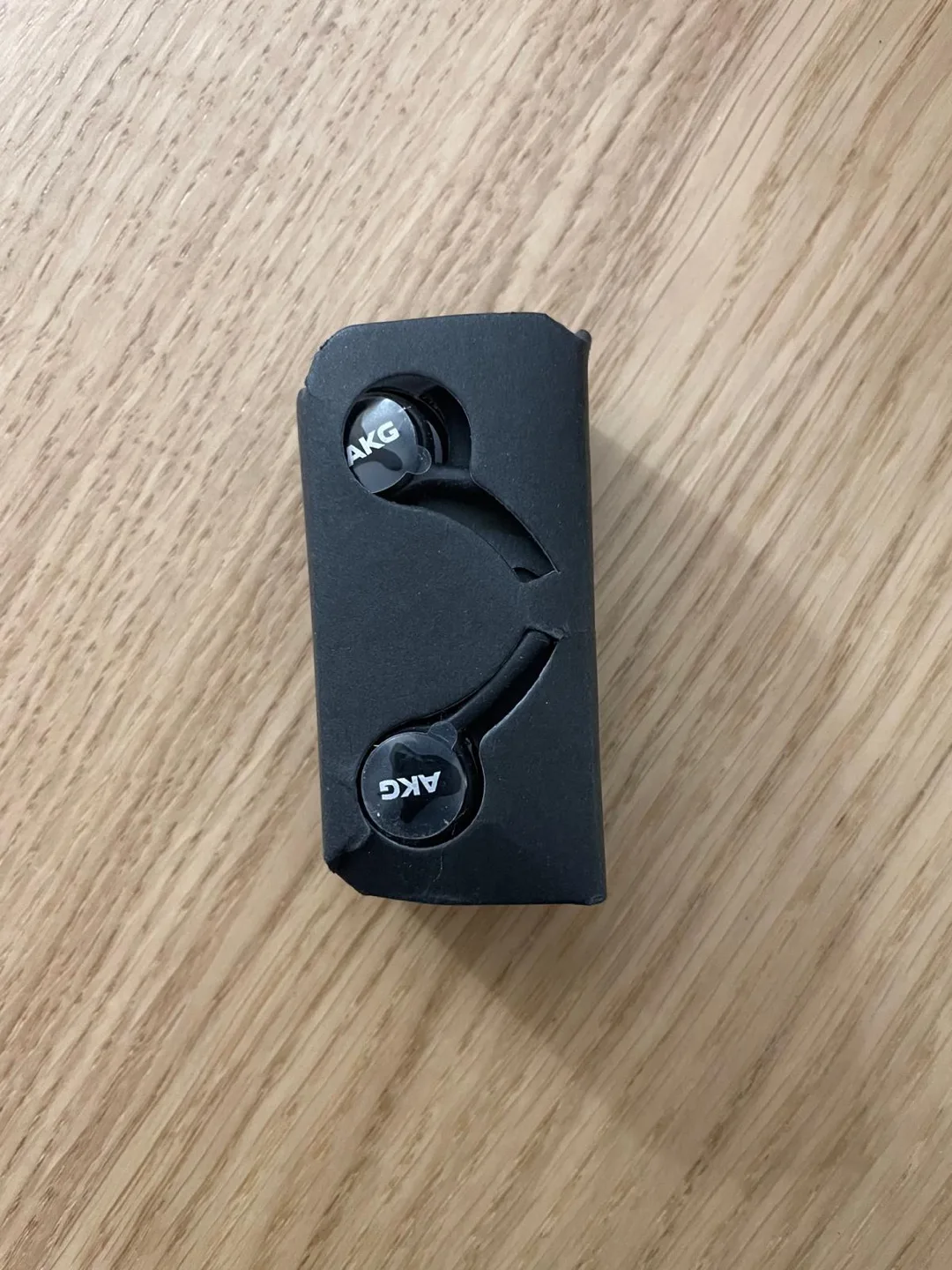 Bundle of Apple & Other Adapters + AKG Earbuds image indicator(5)