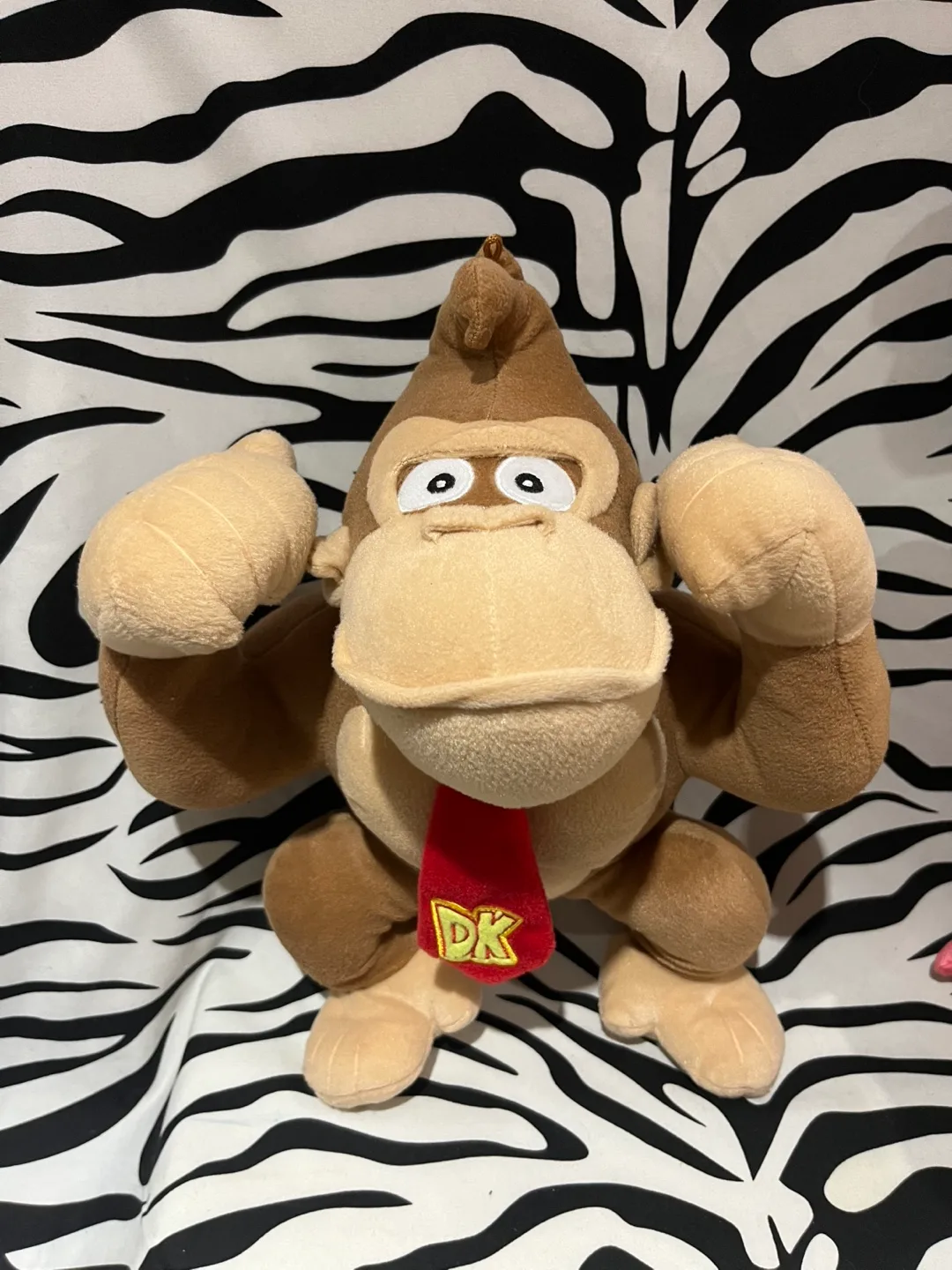 Donkey Kong Super Mario Bros Plush image indicator(2)