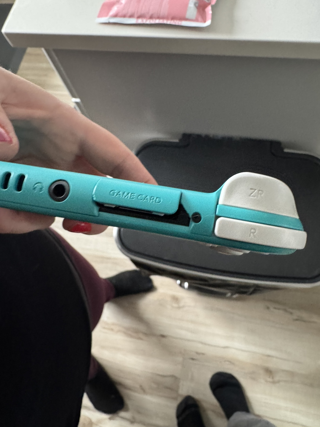 Nintendo switch lite - photo 3