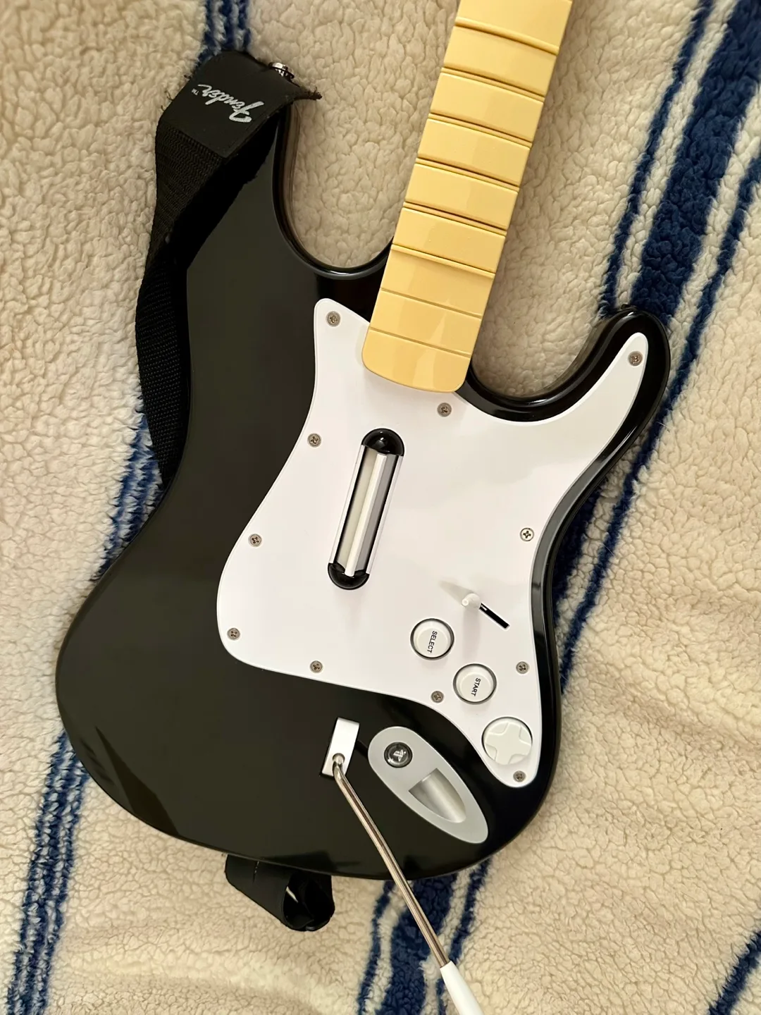 Rock Band PS3 Guitar image indicator(2)