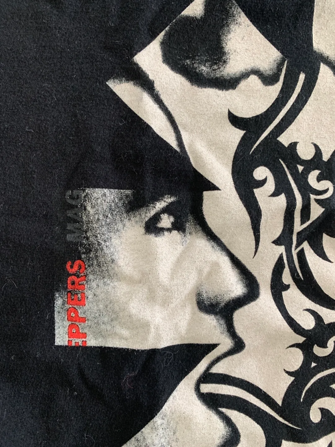 Red Hot Chili Peppers Red Blood T-Shirt image indicator(8)