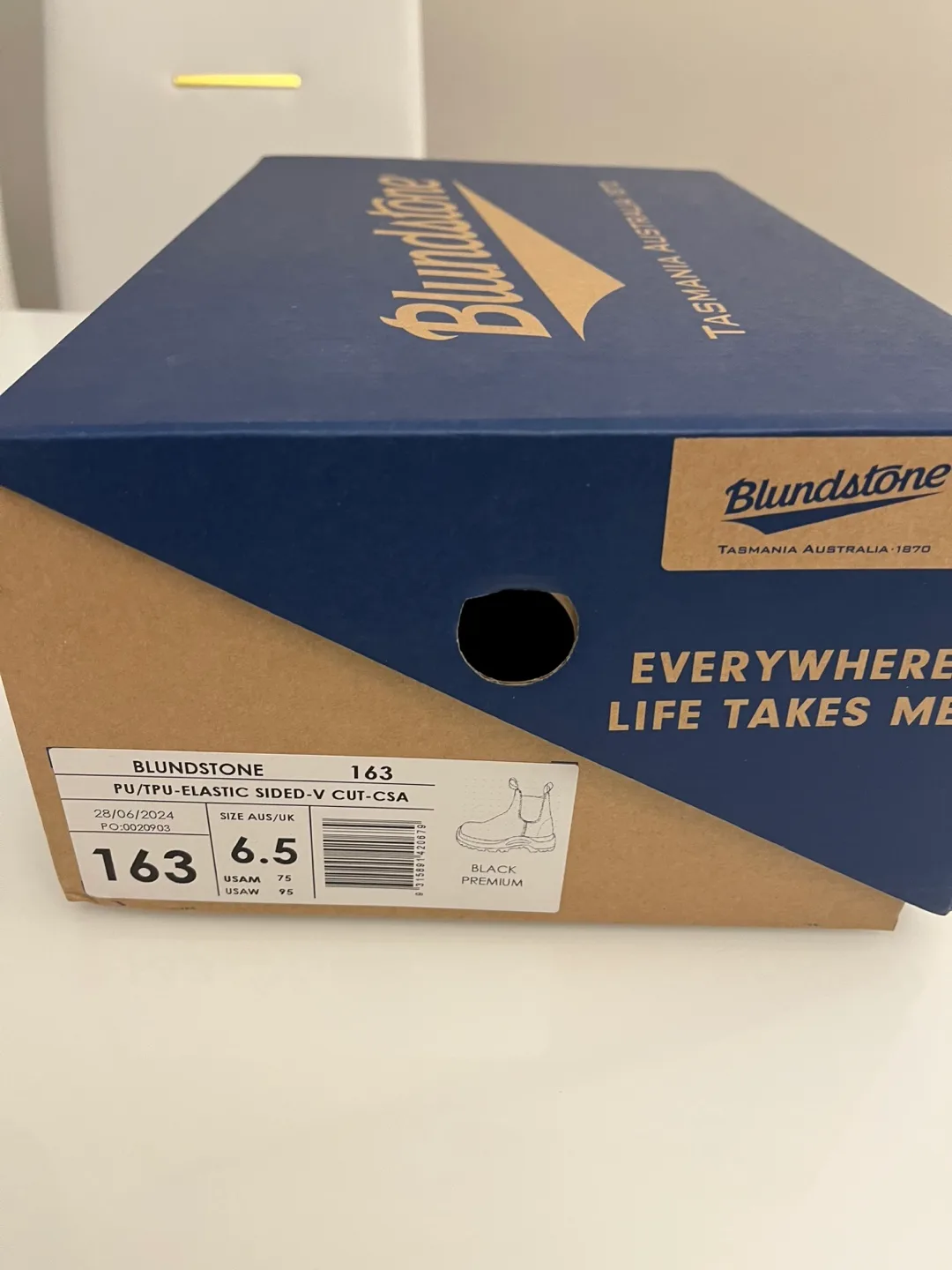 Blundstone Chelsea Boots - Size 6.5 image indicator(2)