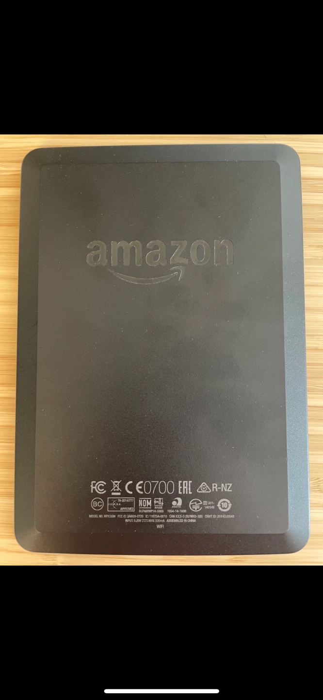 Amazon Kindle e-reader - photo 2