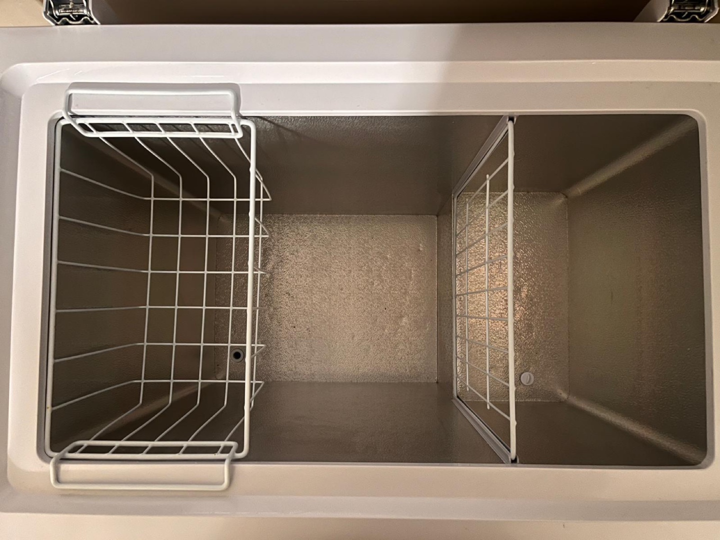 Danby 5.1 cu. ft. Chest Freezer - photo 2