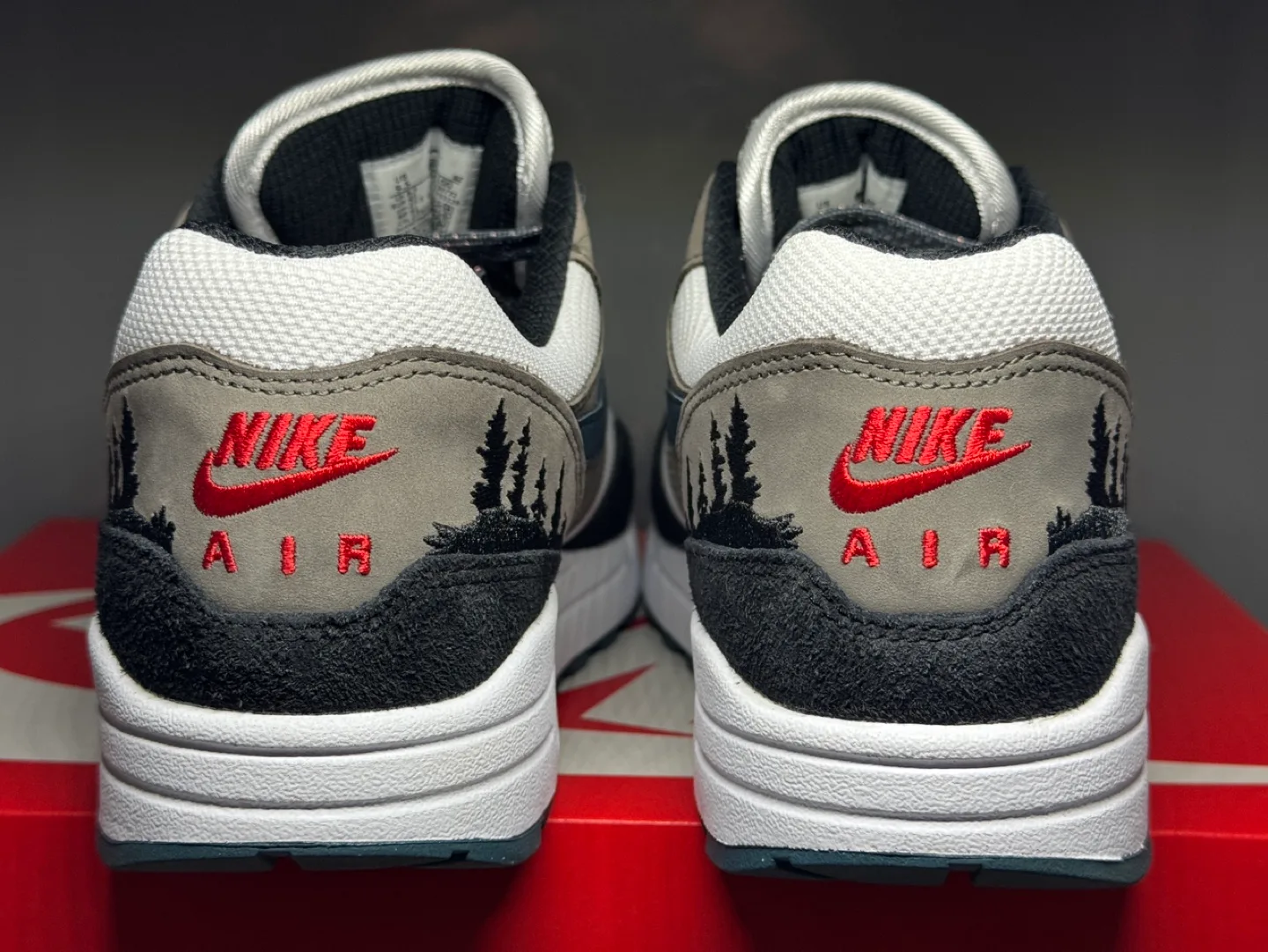 Nike Air Max 1 - Tree Line Escape - Men’s Size 9.5 image indicator(4)